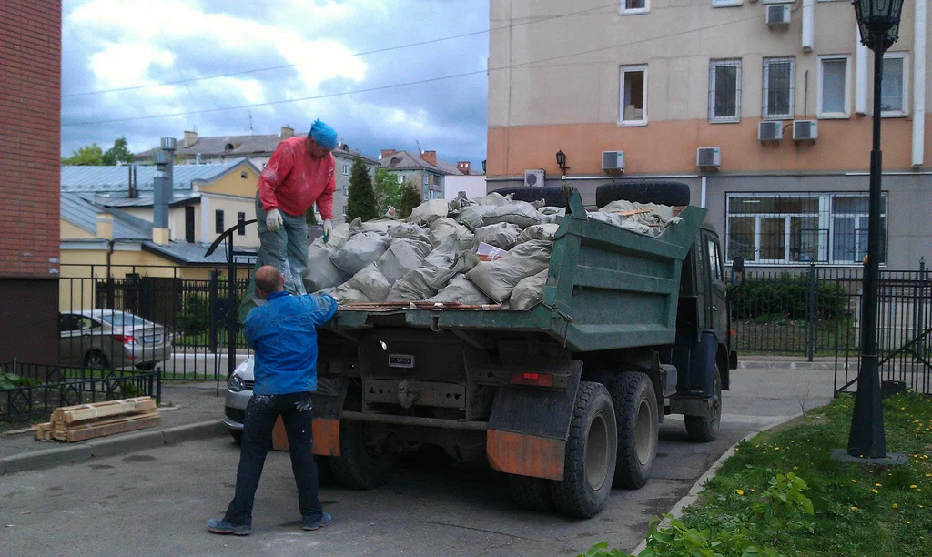 Вывоз строительного мусора в Устях-Джегуте от 1620 руб. – ПроМусор