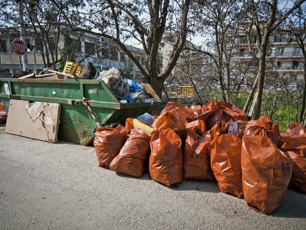 Круглосуточный вывоз мусора в Устях-Джегуте в октябре