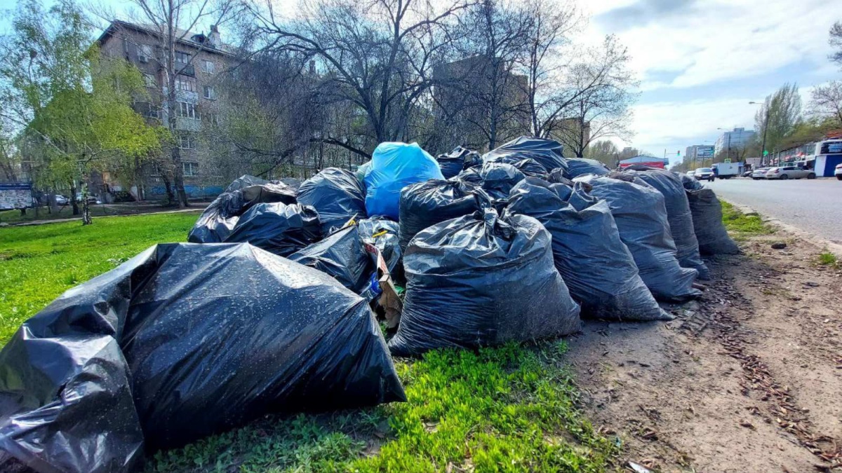 Вывоз и утилизация мусора после субботника в Устях-Джегуте в октябре