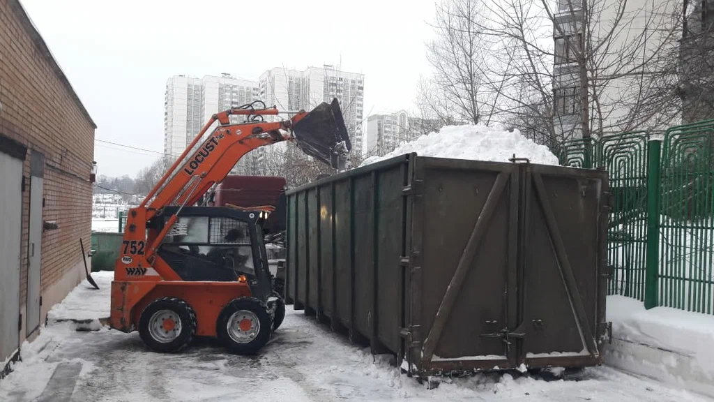 Вывоз снега контейнерами в Устях-Джегуте — цена от 3239 руб., заказать контейнер для снега в ПроМусор